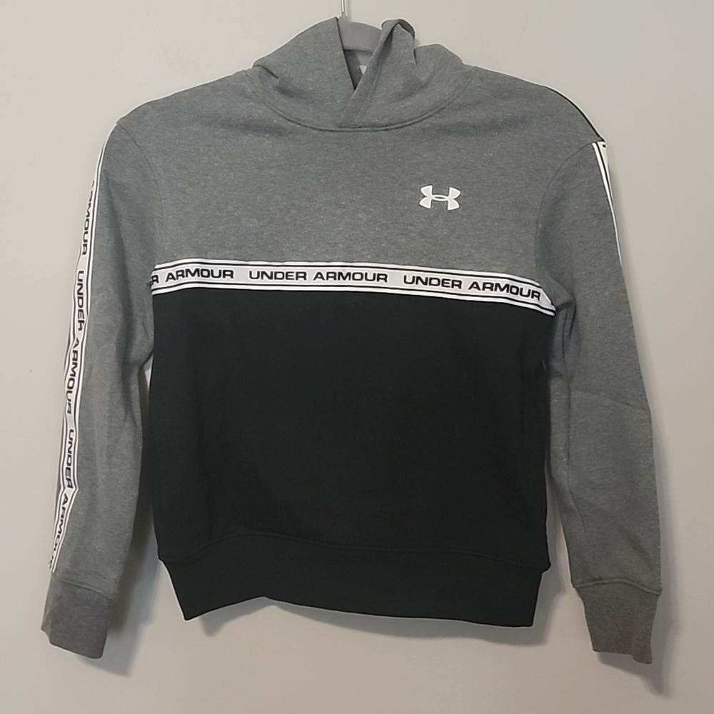 Under Armour hoodie YSM boy Small cold gear black gray New